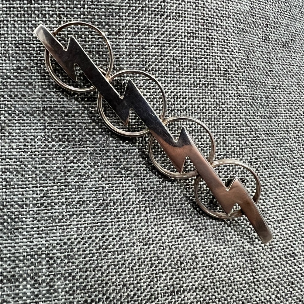925 Sterling Silver Unisex Brooch Very Stunning and Action Forward 3 1/2 ☑️ - Picture 7 of 11